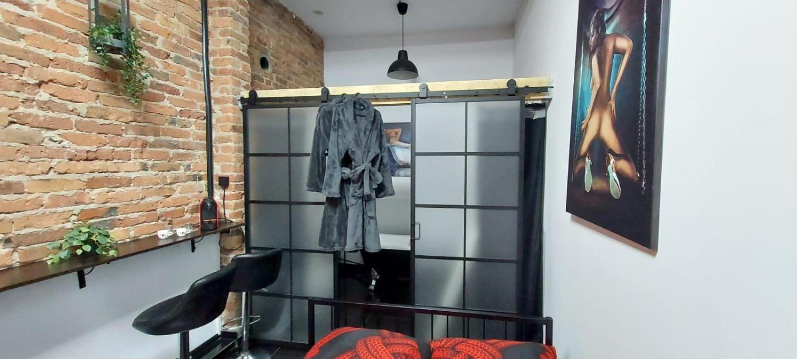 Pokoj Tylko Dla Doroslych Momenti Piccanti Katoviçe Dış mekan fotoğraf